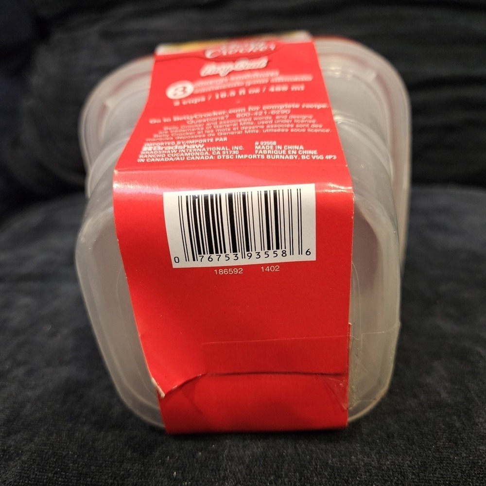 Betty Crocker 3 Pack Storage Containers Easy Seal 2 Cups 16.5 fl oz 488 ml NEW - Picture 6 of 9